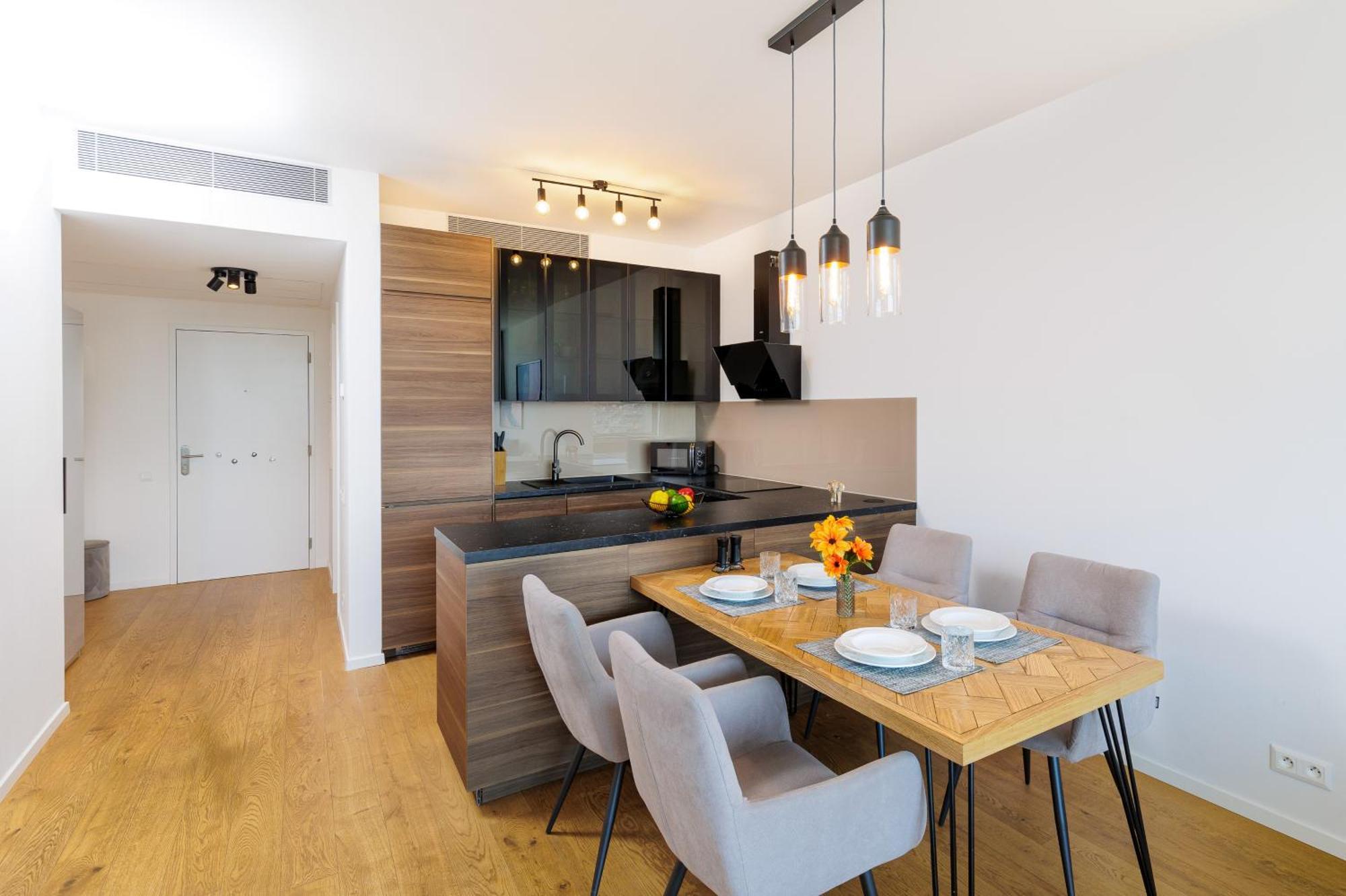 Sky Park 1 - Luxurious #Instaworthy Apartment In Downtown City Center With Included Parking, Best Address In Town Bratislava Ngoại thất bức ảnh