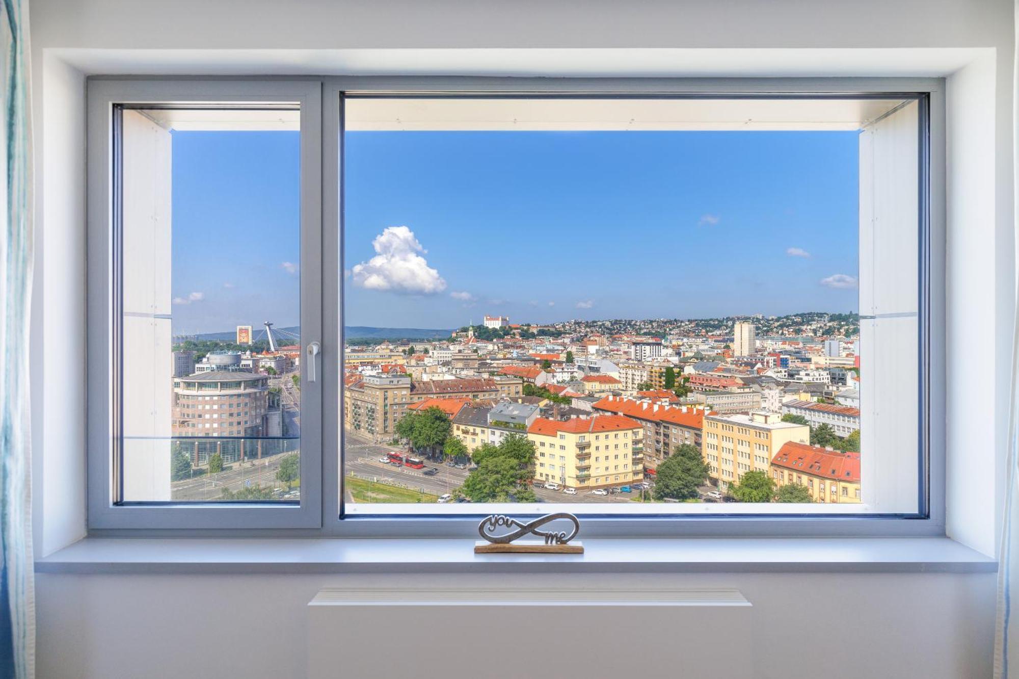 Sky Park 1 - Luxurious #Instaworthy Apartment In Downtown City Center With Included Parking, Best Address In Town Bratislava Ngoại thất bức ảnh